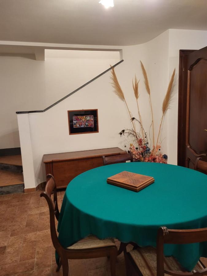 Villa Il Pettirosso La Spezia Bagian luar foto