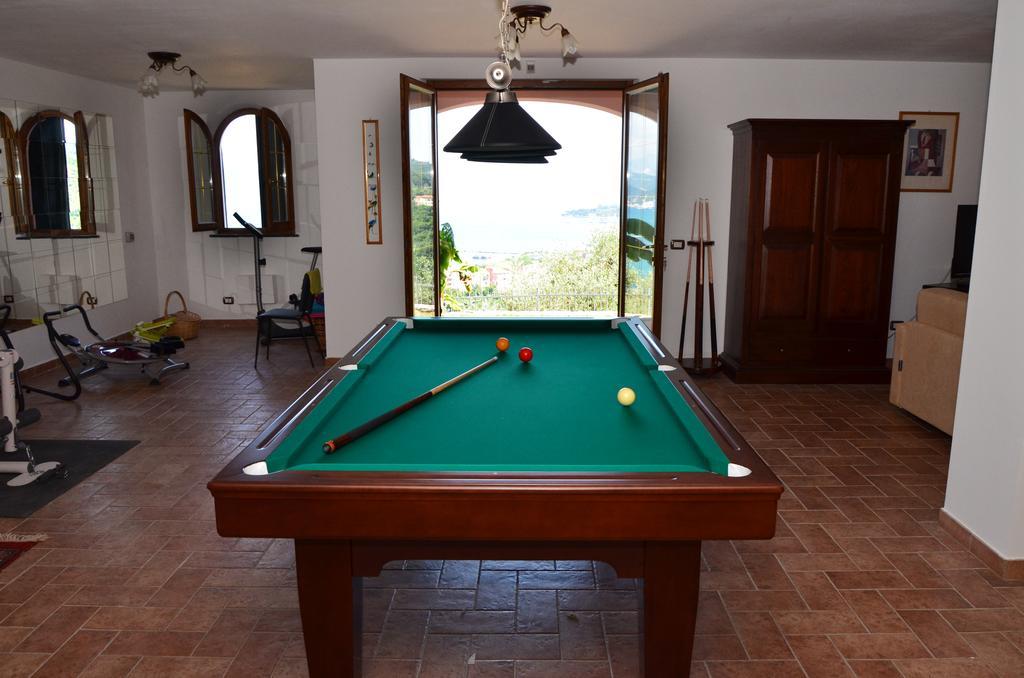 Villa Il Pettirosso La Spezia Bagian luar foto